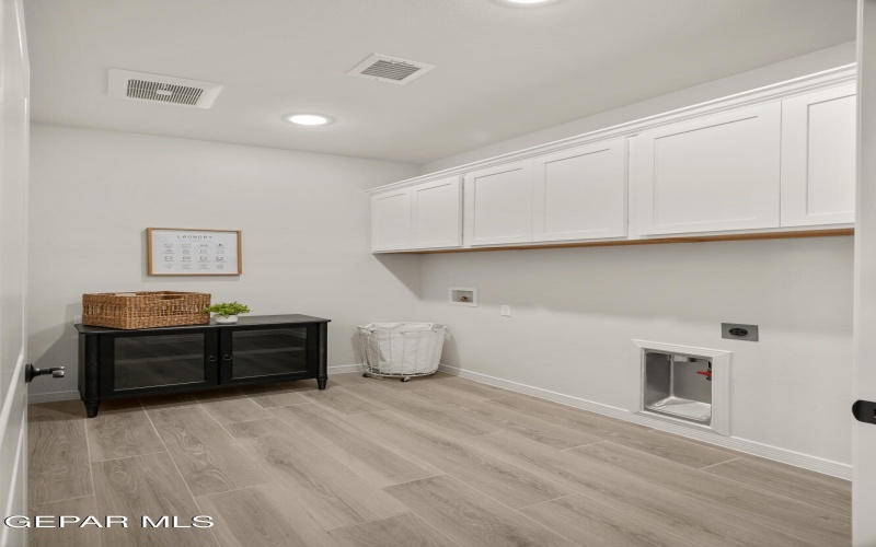 14932 Hill Ridge Court, El Paso, TX 79938, 3 Habitaciones Habitaciones , ,2 BañosBaños,Residential,En Venta,14932 Hill Ridge Court,923714