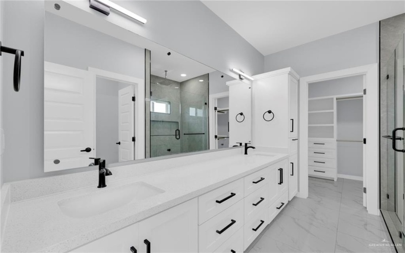 3107 S Auburndale Avenue, Edinburg, TX 78542, 3 Habitaciones Habitaciones , ,3 BañosBaños,Residential,En Venta,3107 S Auburndale Avenue,472604