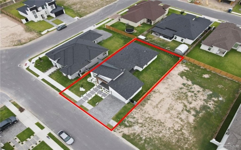 3107 S Auburndale Avenue, Edinburg, TX 78542, 3 Habitaciones Habitaciones , ,3 BañosBaños,Residential,En Venta,3107 S Auburndale Avenue,472604