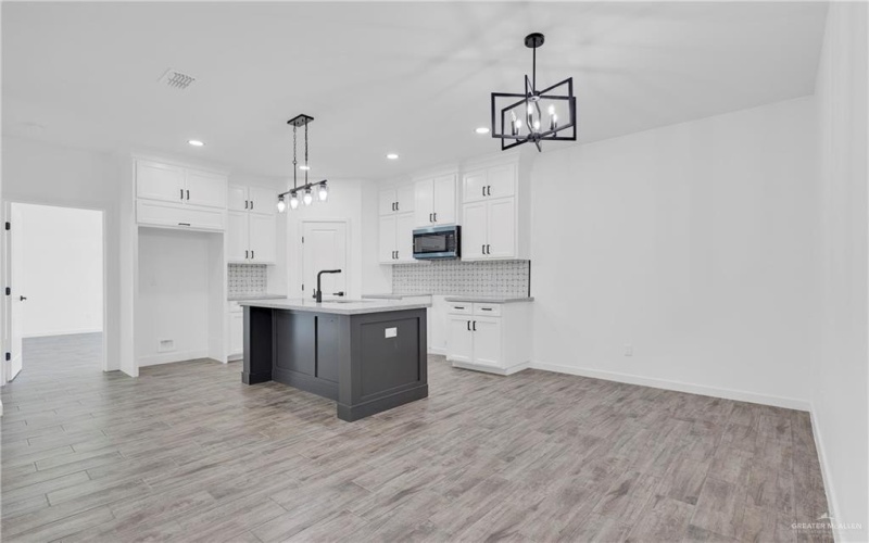 1111 E Boxwood Street, San Juan, TX 78589, 3 Habitaciones Habitaciones , ,2 BañosBaños,Residential,En Venta,1111 E Boxwood Street,0,472650