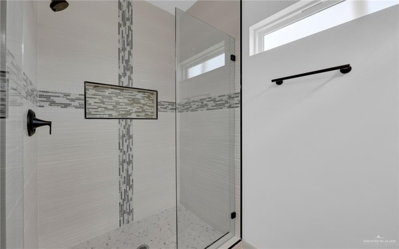 5928 N Rayo Del Sol Street, Edinburg, TX 78542, 3 Bedrooms Bedrooms, ,2 BathroomsBathrooms,Residential,For Sale,5928 N Rayo Del Sol Street,472659