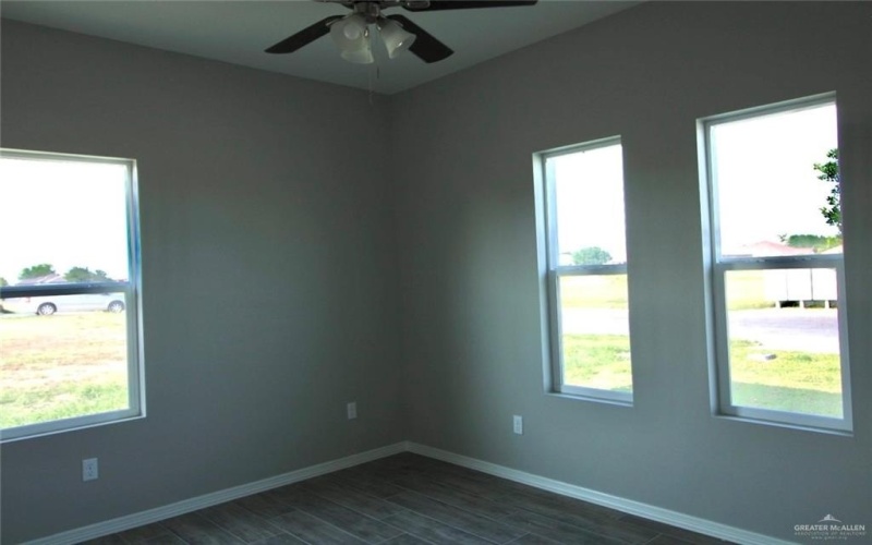 429 Serg Loop, Alamo, TX 78516, 3 Bedrooms Bedrooms, ,2 BathroomsBathrooms,Residential,For Sale,429 Serg Loop,472705