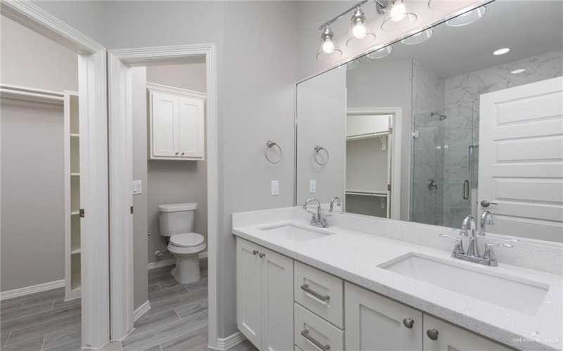 2314 Cuesta Del Sol Street, Edinburg, TX 78542, 3 Habitaciones Habitaciones , ,2 BañosBaños,Residential,En Venta,2314 Cuesta Del Sol Street,472711
