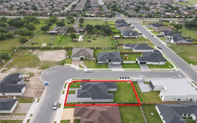 3000 S Livingston Street, Edinburg, TX 78542, 4 Bedrooms Bedrooms, ,2 BathroomsBathrooms,Residential,For Sale,3000 S Livingston Street,472739