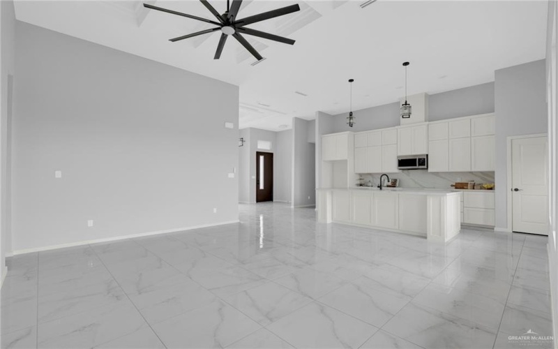 3000 S Livingston Street, Edinburg, TX 78542, 4 Bedrooms Bedrooms, ,2 BathroomsBathrooms,Residential,For Sale,3000 S Livingston Street,472739