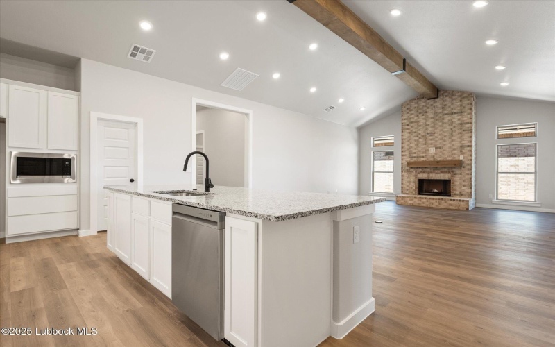 2721 Virginia Avenue, Lubbock, TX 79407, 4 Bedrooms Bedrooms, ,3 BathroomsBathrooms,Residential,For Sale,2721 Virginia Avenue,202555643