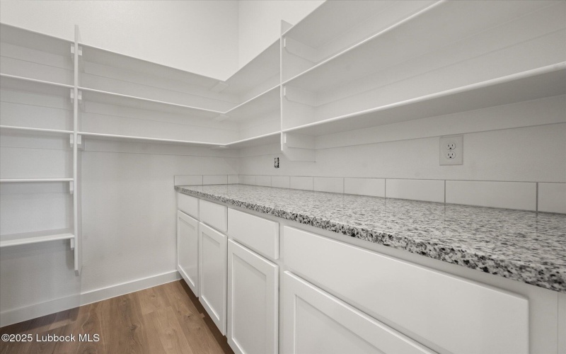 2721 Virginia Avenue, Lubbock, TX 79407, 4 Bedrooms Bedrooms, ,3 BathroomsBathrooms,Residential,For Sale,2721 Virginia Avenue,202555643