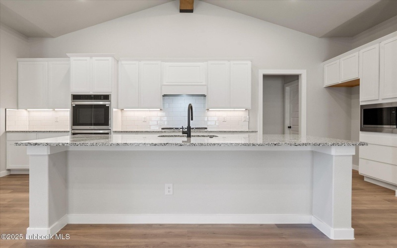 2721 Virginia Avenue, Lubbock, TX 79407, 4 Bedrooms Bedrooms, ,3 BathroomsBathrooms,Residential,For Sale,2721 Virginia Avenue,202555643