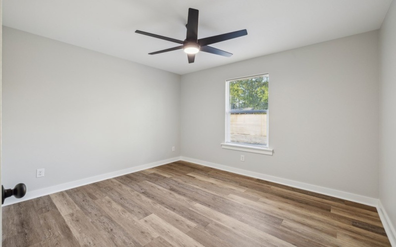 716 Lock, Nacogdoches, TX 75964, 4 Bedrooms Bedrooms, ,2 BathroomsBathrooms,Residential,For Sale,716 Lock,22500978