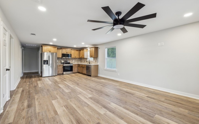 716 Lock, Nacogdoches, TX 75964, 4 Bedrooms Bedrooms, ,2 BathroomsBathrooms,Residential,For Sale,716 Lock,22500978
