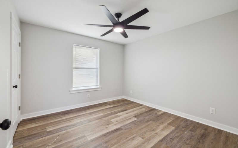 716 Lock, Nacogdoches, TX 75964, 4 Bedrooms Bedrooms, ,2 BathroomsBathrooms,Residential,For Sale,716 Lock,22500978