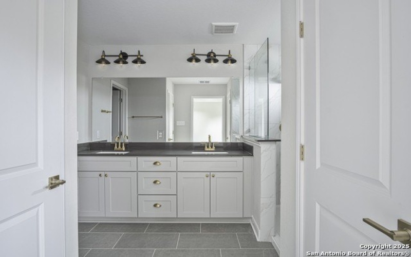 9015 SUMMERWOOD BEND, San Antonio, TX 78254, 4 Bedrooms Bedrooms, ,2 BathroomsBathrooms,Residential,For Sale,9015 SUMMERWOOD BEND,1830673