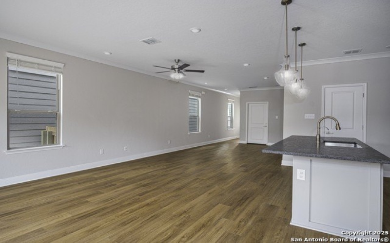 9015 SUMMERWOOD BEND, San Antonio, TX 78254, 4 Bedrooms Bedrooms, ,2 BathroomsBathrooms,Residential,For Sale,9015 SUMMERWOOD BEND,1830673