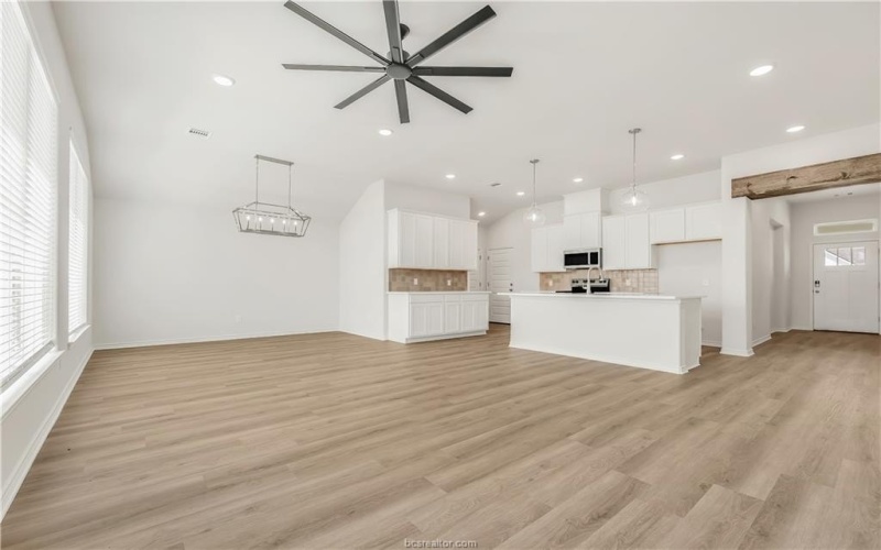3148 Margaret Rudder Parkway, Bryan, TX 77808, 3 Bedrooms Bedrooms, ,2 BathroomsBathrooms,Residential,For Sale,3148 Margaret Rudder Parkway,0,25006473