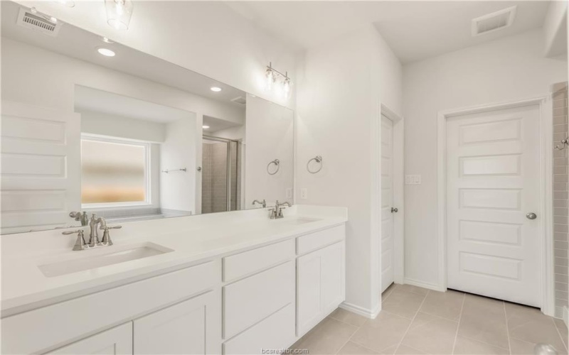 3148 Margaret Rudder Parkway, Bryan, TX 77808, 3 Bedrooms Bedrooms, ,2 BathroomsBathrooms,Residential,For Sale,3148 Margaret Rudder Parkway,0,25006473