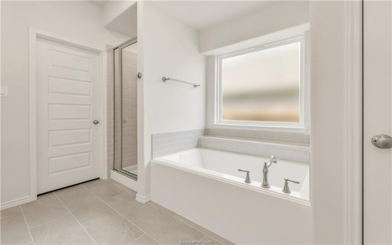 3148 Margaret Rudder Parkway, Bryan, TX 77808, 3 Bedrooms Bedrooms, ,2 BathroomsBathrooms,Residential,For Sale,3148 Margaret Rudder Parkway,0,25006473