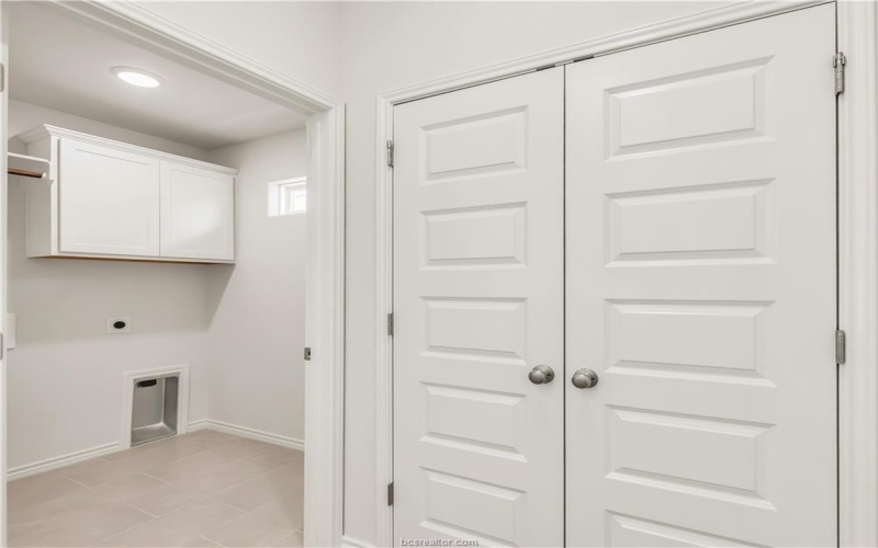 3148 Margaret Rudder Parkway, Bryan, TX 77808, 3 Bedrooms Bedrooms, ,2 BathroomsBathrooms,Residential,For Sale,3148 Margaret Rudder Parkway,0,25006473