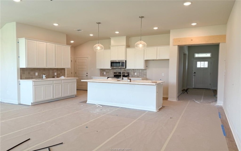 3148 Margaret Rudder Parkway, Bryan, TX 77808, 3 Bedrooms Bedrooms, ,2 BathroomsBathrooms,Residential,For Sale,3148 Margaret Rudder Parkway,0,25006473