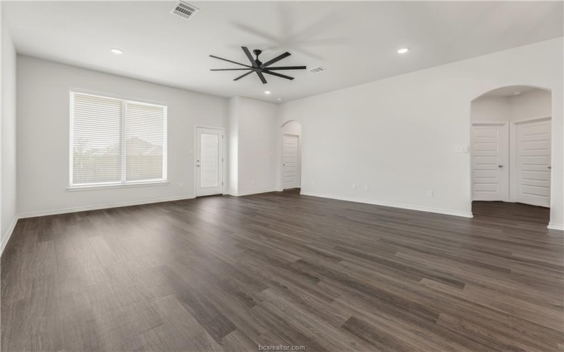 3144 Margaret Rudder Parkway, Bryan, TX 77808, 3 Bedrooms Bedrooms, ,2 BathroomsBathrooms,Residential,For Sale,3144 Margaret Rudder Parkway,0,25006474