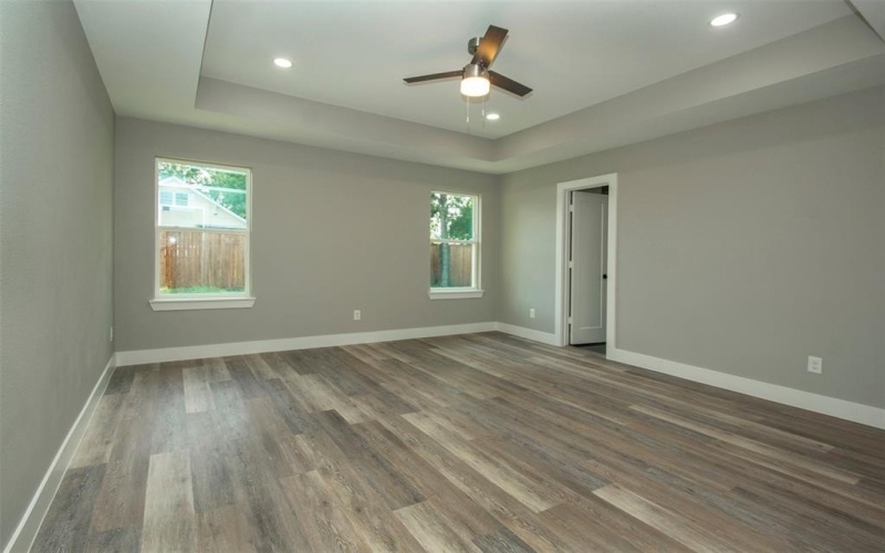519 W James Street, Wills Point, TX 75169, 3 Habitaciones Habitaciones , ,2 BañosBaños,Residential,En Venta,519 W James Street,0,20870968