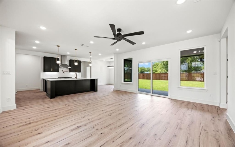 402 S Humphrey Avenue, Kerens, TX 75144, 3 Habitaciones Habitaciones , ,2 BañosBaños,Residential,En Venta,402 S Humphrey Avenue,20948251