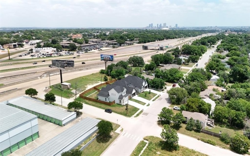 5336 Locke Avenue, Fort Worth, TX 76107, 4 Bedrooms Bedrooms, ,2 BathroomsBathrooms,Residential,For Sale,5336 Locke Avenue,20948585