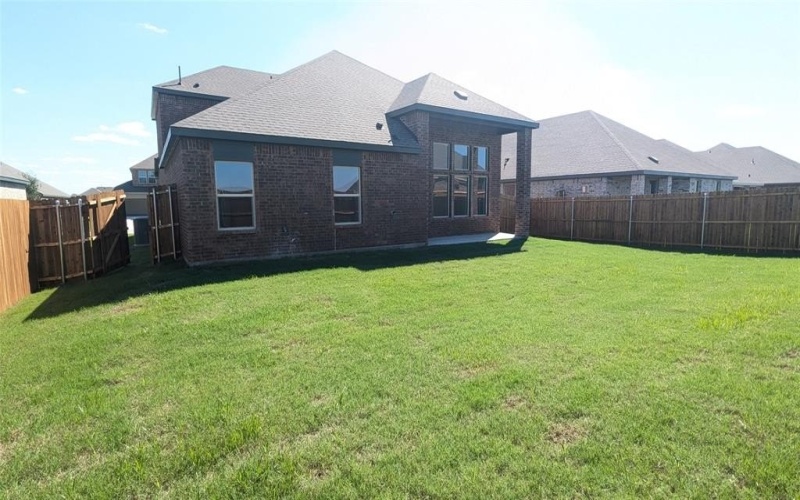 407 Flintlock Road, Caddo Mills, TX 75135, 4 Bedrooms Bedrooms, ,3 BathroomsBathrooms,Residential,For Sale,407 Flintlock Road,0,20954608