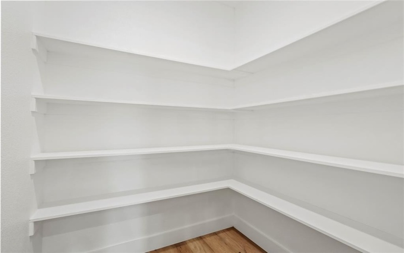 1527 S Denley Drive, Dallas, TX 75216, 4 Habitaciones Habitaciones , ,2 BañosBaños,Residential,En Venta,1527 S Denley Drive,20954677