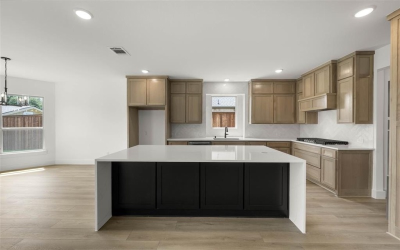 2014 Whisperwood, Midlothian, TX 76065, 5 Bedrooms Bedrooms, ,5 BathroomsBathrooms,Residential,For Sale,2014 Whisperwood,0,20954764