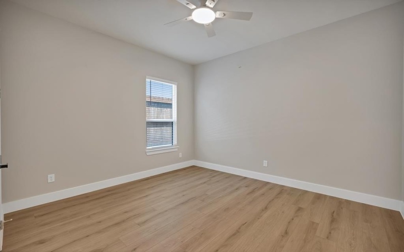 5328 Locke Avenue, Fort Worth, TX 76107, 4 Habitaciones Habitaciones , ,2 BañosBaños,Residential,En Venta,5328 Locke Avenue,20954841
