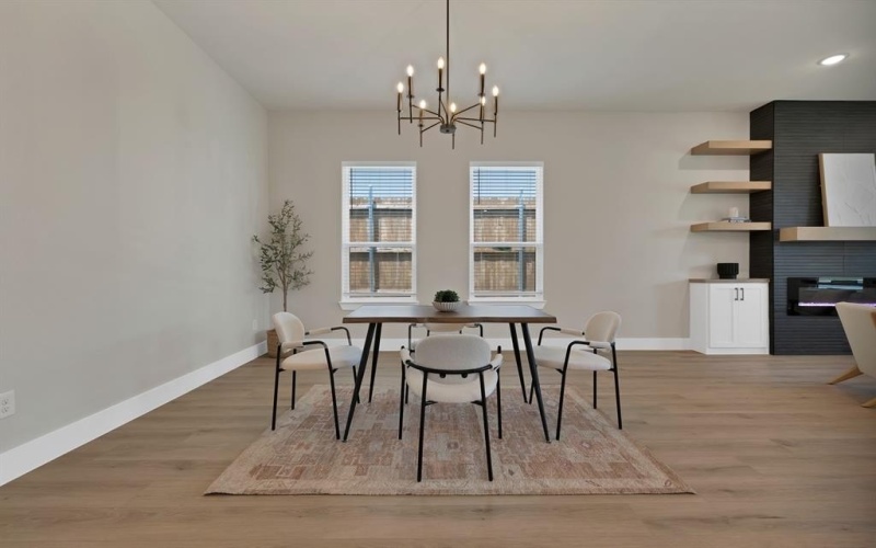 5328 Locke Avenue, Fort Worth, TX 76107, 4 Habitaciones Habitaciones , ,2 BañosBaños,Residential,En Venta,5328 Locke Avenue,20954841