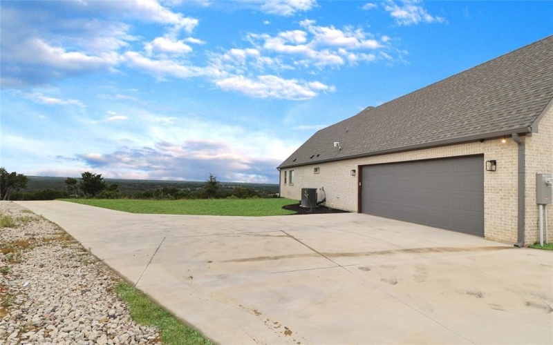 115 Cedar Mountain Drive, Weatherford, TX 76085, 3 Habitaciones Habitaciones , ,2 BañosBaños,Residential,En Venta,115 Cedar Mountain Drive,20954989