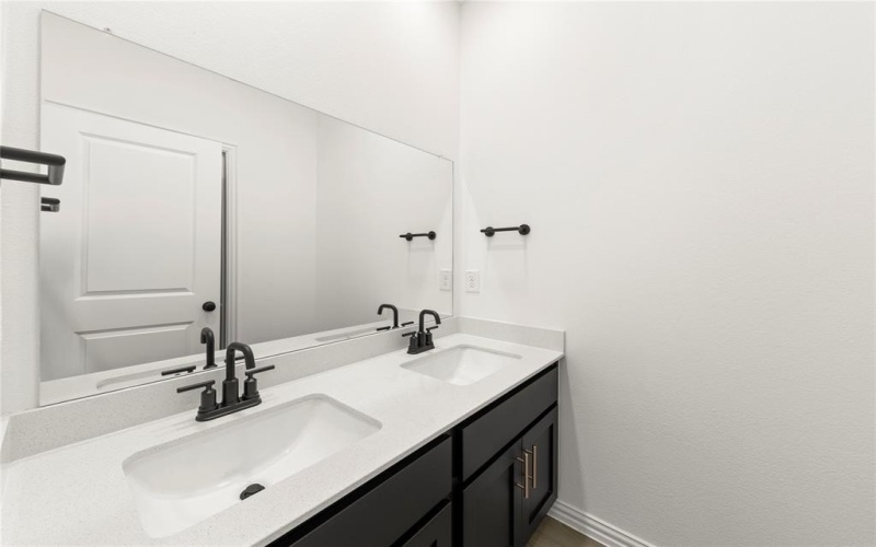 745 Waterhouse Lake Drive, Anna, TX 75409, 5 Habitaciones Habitaciones , ,3 BañosBaños,Residential,En Venta,745 Waterhouse Lake Drive,0,20955462