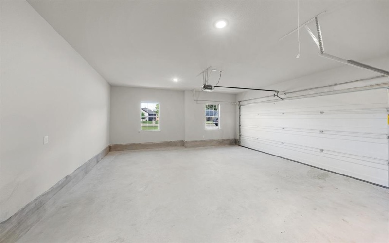 106 Lakeview Drive, Canton, TX 75103, 4 Habitaciones Habitaciones , ,2 BañosBaños,Residential,En Venta,106 Lakeview Drive,20955484