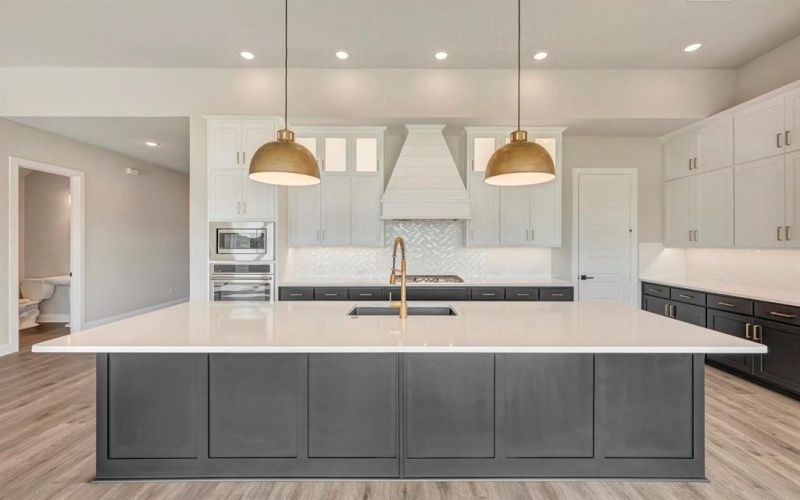 2024 Clearwater Drive, Lakewood Village, TX 75068, 4 Bedrooms Bedrooms, ,3 BathroomsBathrooms,Residential,For Sale,2024 Clearwater Drive,0,20955496