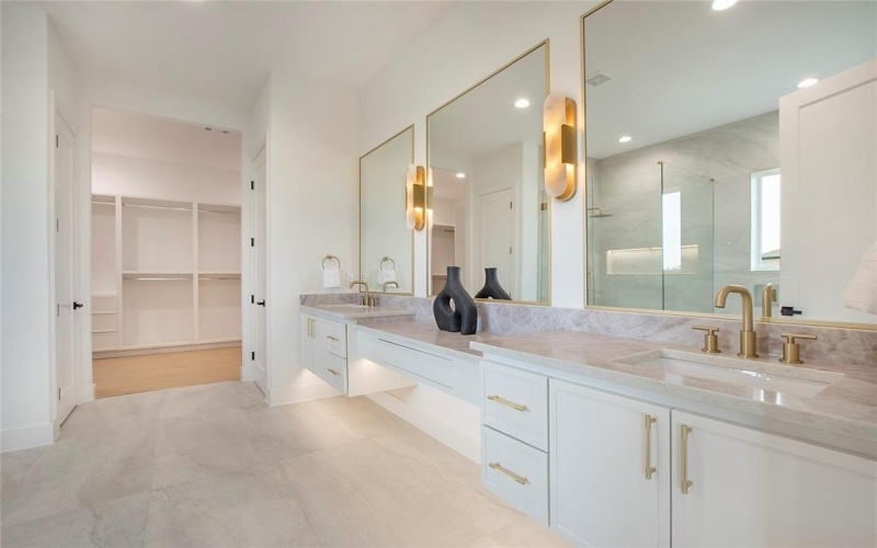 1903 McBroom Street, Dallas, TX 75212, 5 Bedrooms Bedrooms, ,6 BathroomsBathrooms,Residential,For Sale,1903 McBroom Street,20954244