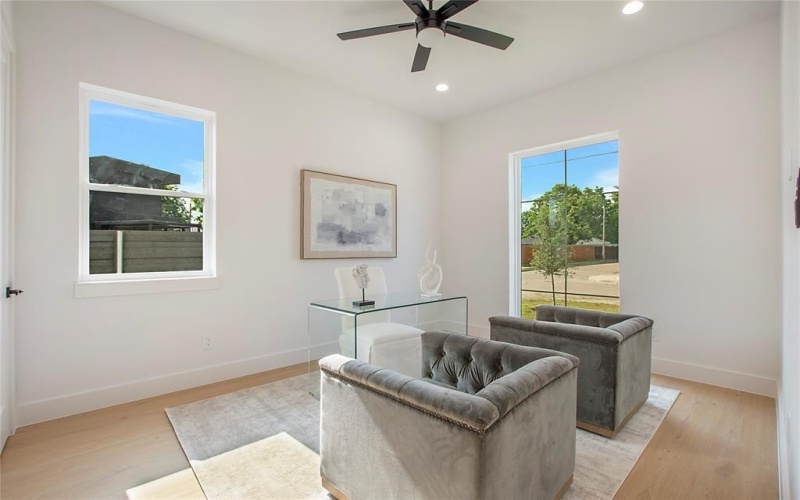 1903 McBroom Street, Dallas, TX 75212, 5 Bedrooms Bedrooms, ,6 BathroomsBathrooms,Residential,For Sale,1903 McBroom Street,20954244