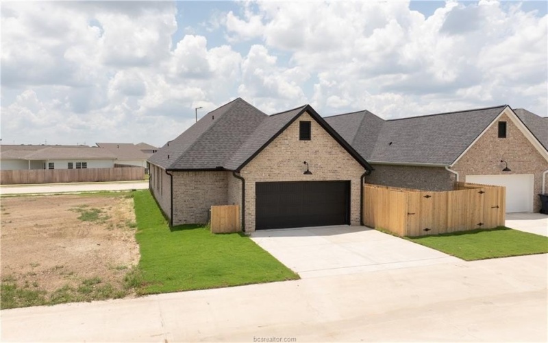 881 Double Mountain Road, College Station, TX 77845, 3 Habitaciones Habitaciones , ,2 BañosBaños,Residential,En Venta,881 Double Mountain Road,0,25006492