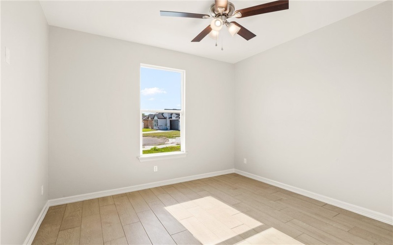 1263 La Esmeralda Drive, Kingsville, TX 78363, 3 Bedrooms Bedrooms, ,2 BathroomsBathrooms,Residential,For Sale,1263 La Esmeralda Drive,0,460010