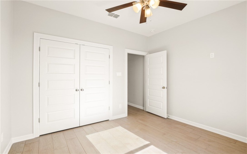 1263 La Esmeralda Drive, Kingsville, TX 78363, 3 Bedrooms Bedrooms, ,2 BathroomsBathrooms,Residential,For Sale,1263 La Esmeralda Drive,0,460010
