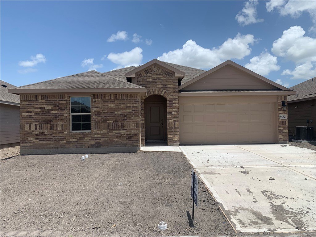 9562 Danish Oak Drive, Corpus Christi, TX 78410, 4 Habitaciones Habitaciones , ,2 BañosBaños,Residential,En Venta,9562 Danish Oak Drive,460056
