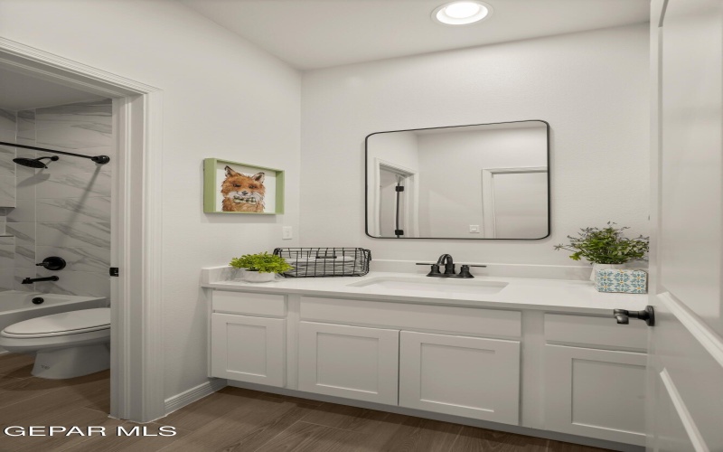13824 Paseo Bosque Avenue, El Paso, TX 79928, 3 Habitaciones Habitaciones , ,2 BañosBaños,Residential,En Venta,13824 Paseo Bosque Avenue,0,923812