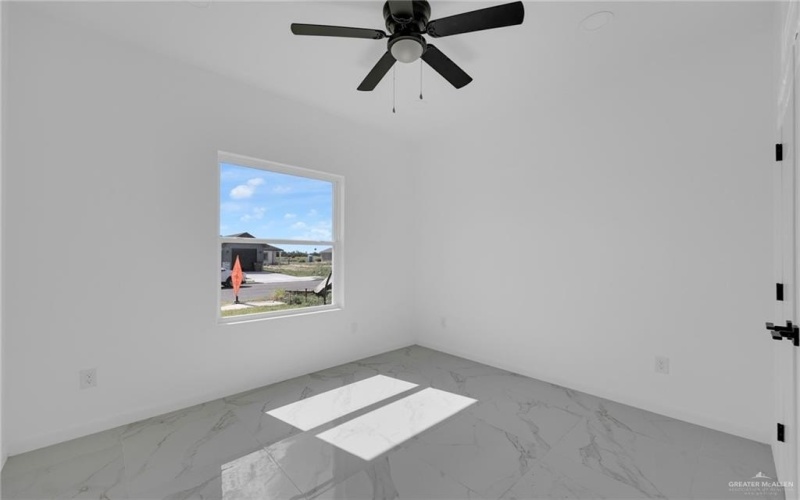 5917 N Playa Del Sol Street, Edinburg, TX 78542, 3 Habitaciones Habitaciones , ,2 BañosBaños,Residential,En Venta,5917 N Playa Del Sol Street,472655