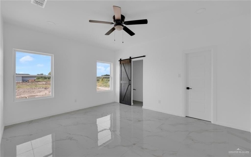 5917 N Playa Del Sol Street, Edinburg, TX 78542, 3 Habitaciones Habitaciones , ,2 BañosBaños,Residential,En Venta,5917 N Playa Del Sol Street,472655