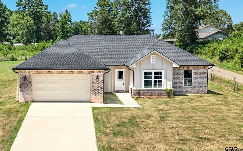 2001 CR 2138 (Old Tyler Rd), Troup, TX 75789, 4 Habitaciones Habitaciones , ,2 BañosBaños,Residential,En Venta,2001 CR 2138 (Old Tyler Rd),25008410