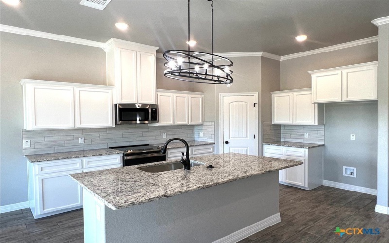 913 Antelope Trail, Temple, TX 76504, 4 Bedrooms Bedrooms, ,2 BathroomsBathrooms,Residential,For Sale,913 Antelope Trail,558741