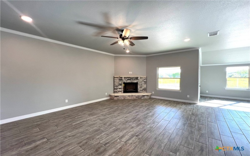 913 Antelope Trail, Temple, TX 76504, 4 Bedrooms Bedrooms, ,2 BathroomsBathrooms,Residential,For Sale,913 Antelope Trail,558741