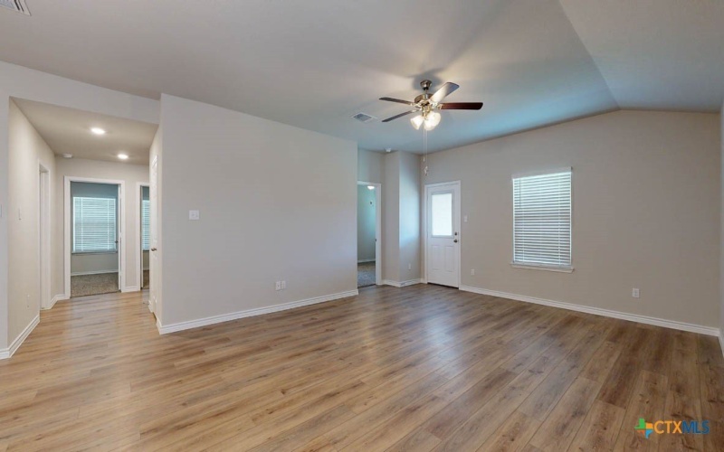 4013 Hayes Court, Belton, TX 76513, 4 Bedrooms Bedrooms, ,2 BathroomsBathrooms,Residential,For Sale,4013 Hayes Court,582036