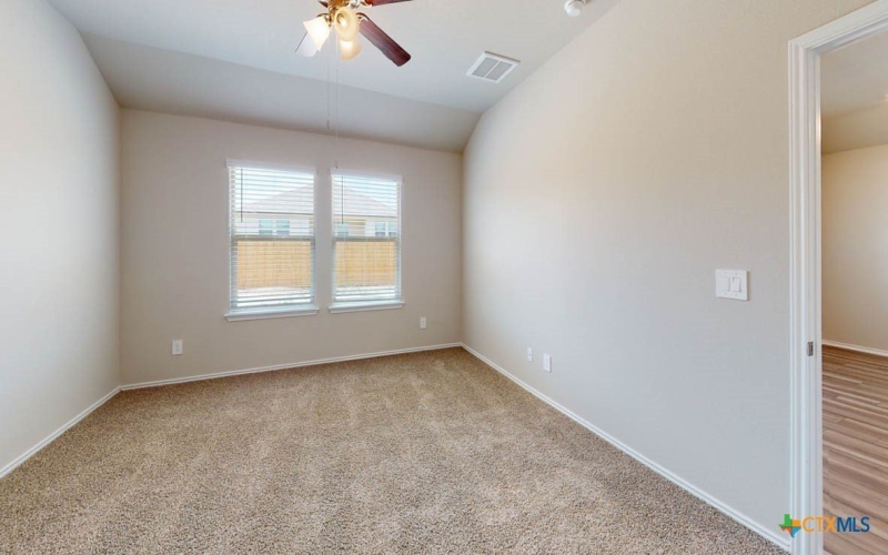 1309 Merritt Street, Temple, TX 76504, 4 Habitaciones Habitaciones , ,2 BañosBaños,Residential,En Venta,1309 Merritt Street,582074