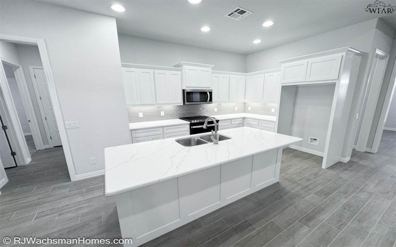 4900 HEISMAN DRIVE, Wichita Falls, TX 76310, 4 Habitaciones Habitaciones , ,2 BañosBaños,Residential,En Venta,4900 HEISMAN DRIVE,178009